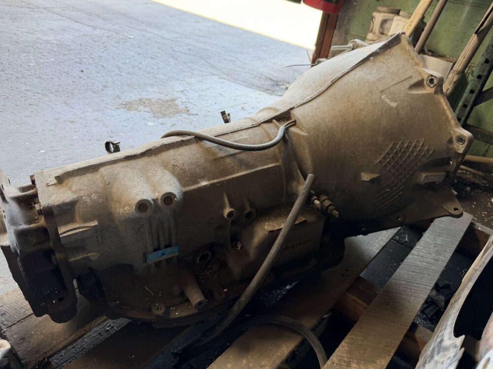 Used 1995 Chevrolet Suburban 2500 4L80E Transmission Assembly