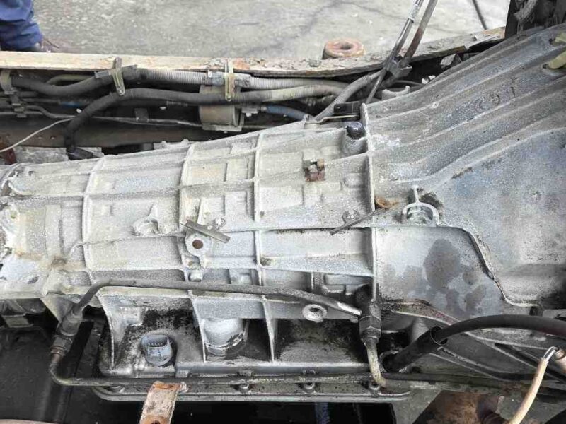 0000128315_0.jpg Used 1999 Ford F-250 4R100 Transmission Assembly