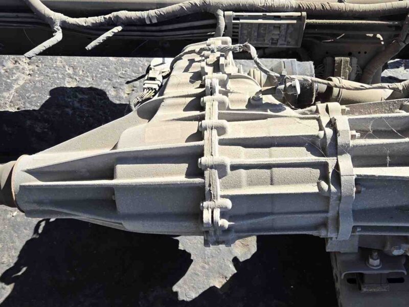 0000128404_0.jpg Used 2021 Dodge Ram 3500 Transfer Case Assembly