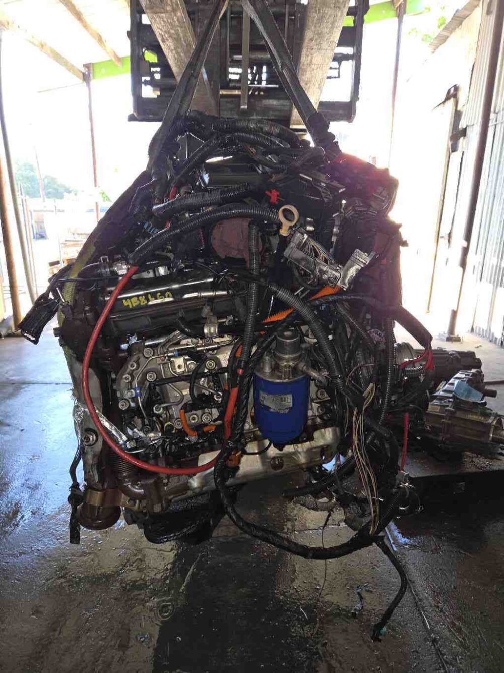0000128467_3.jpg Used 2011 Chevrolet Silverado 3500 LGH Duramax Engine Assembly