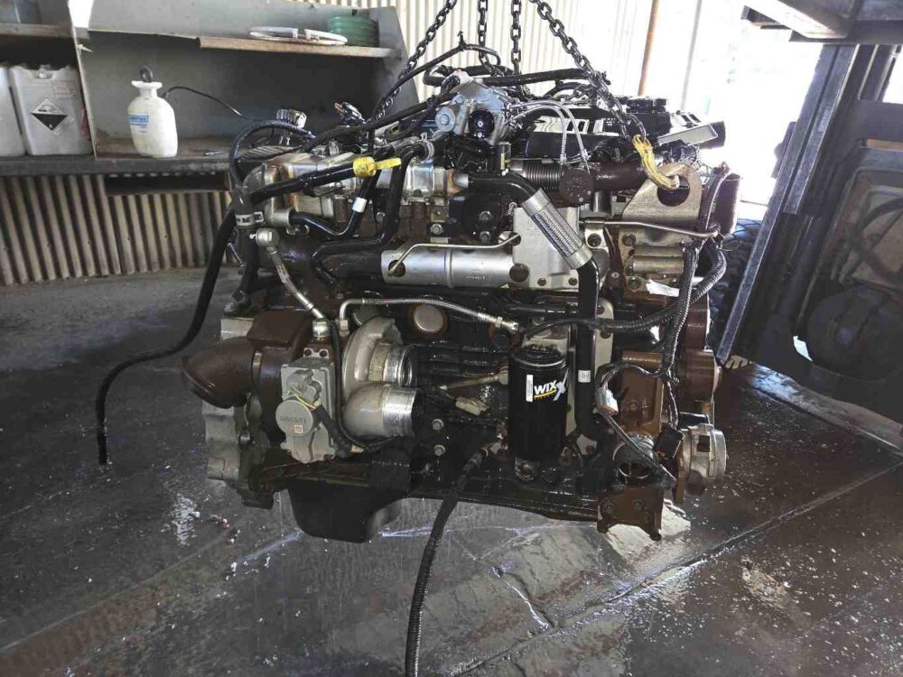 0000128514_2.jpg Used 2010 Dodge Ram 2500 6.7L Cummins Engine Assembly