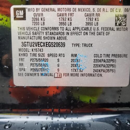 5E8800_4.jpg Used 2014 GMC Sierra 1500 Rocker Panel LH
