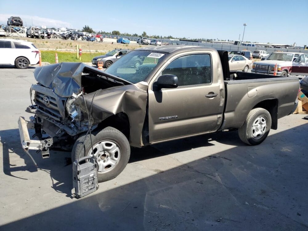 5H8816_1.jpg Used 2009 Toyota Tacoma Cowl Vent Panel