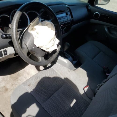 5H8816_11.jpg Used 2009 Toyota Tacoma Cowl Vent Panel