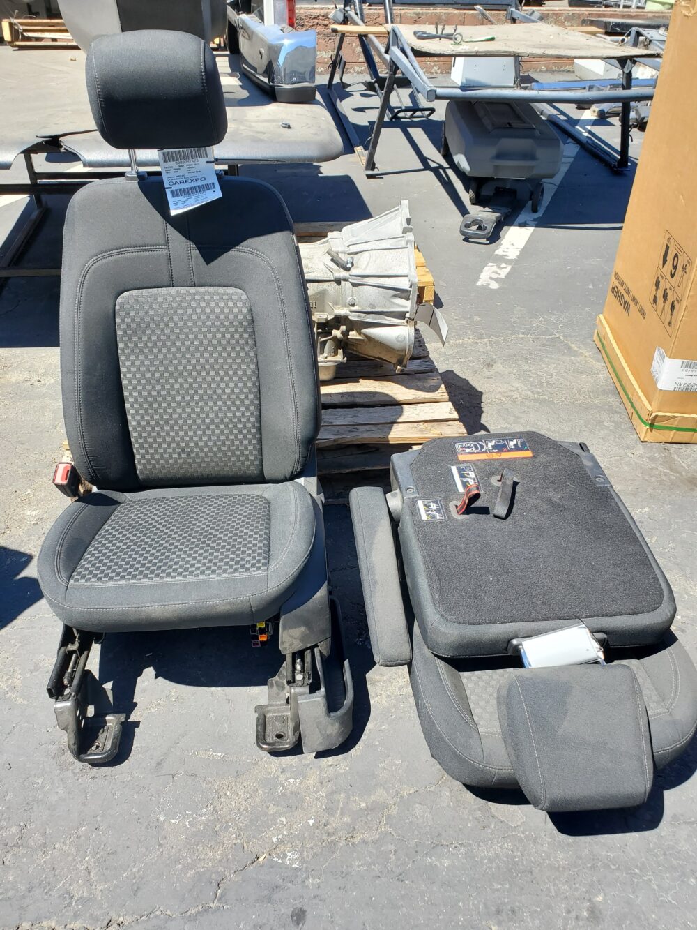 0000097410_2 Used 2016 Mercedes Sprinter 3500 Third Seat Switch (Van)
