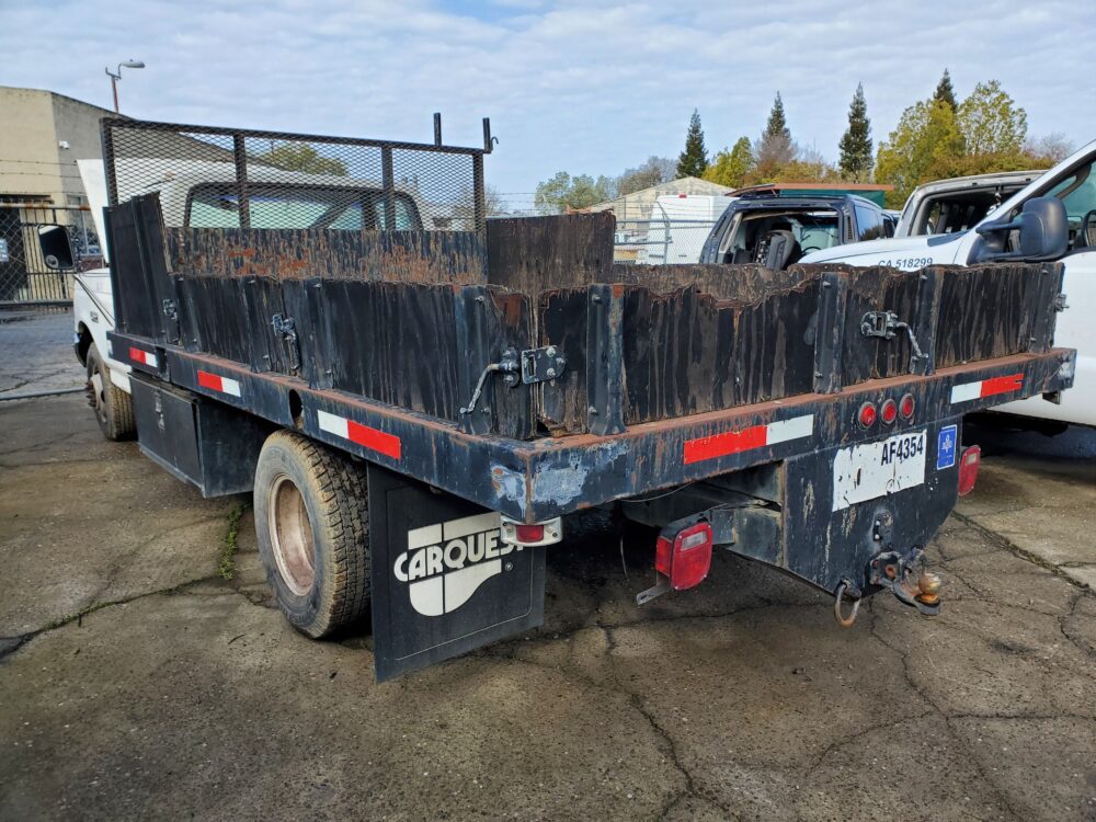Used 1989 Ford F-350 Spindle Knuckle Front LH