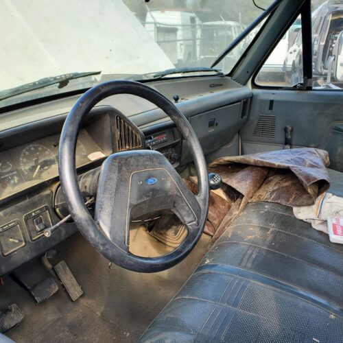 Used 1989 Ford F-350 Spindle Knuckle Front LH