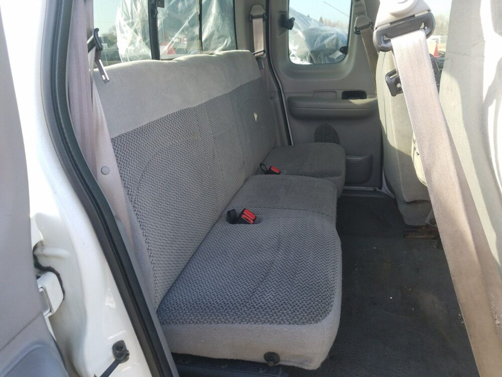 Used 1999 Ford F-150 Keys / Latches / Locks LH