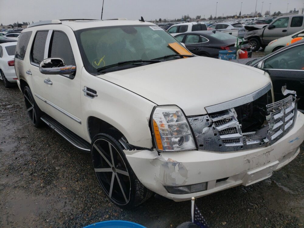 1C8212_0 Used 2007 Cadillac Escalade Air Bag LH 25917968