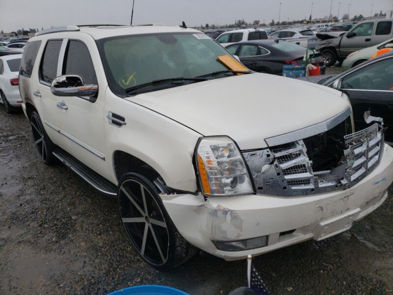 1C8212_0 Used 2007 Cadillac Escalade Air Flow Meter 15900024