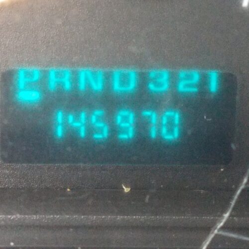 1C8215_8 Used 2006 GMC Savana 2500 Van Console Front