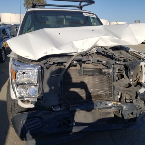 1E8233_9 Used 2012 Ford F-250 Super Duty Spindle Knuckle Front LH