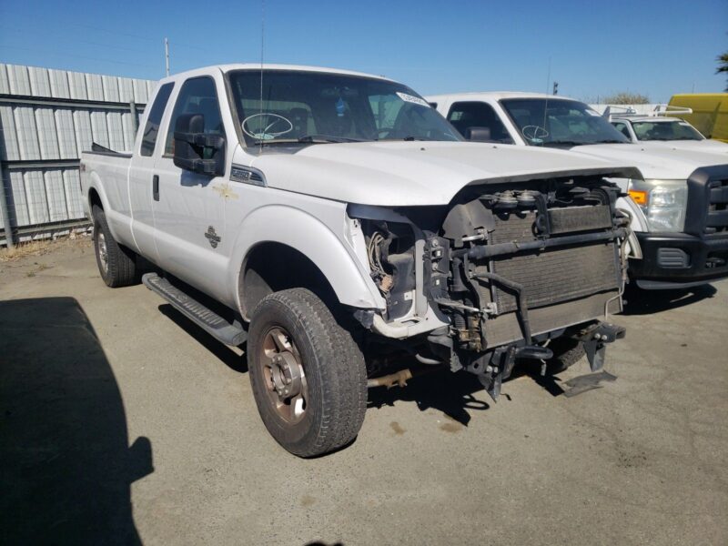 Used 2013 Ford F-250 Super Duty Transfer Case Assembly