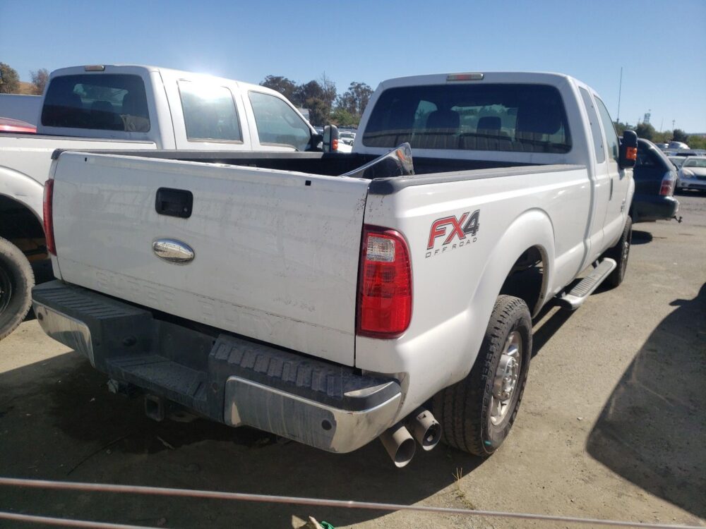 Used 2013 Ford F-250 Super Duty Chassis Control Module DC3Z7Z369L