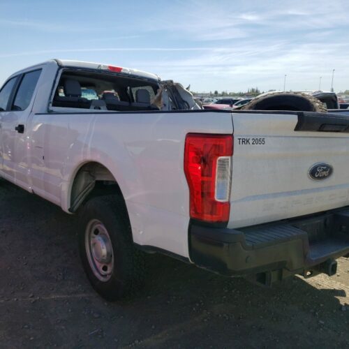 Used 2017 Ford F-250 Super Duty Axle Assembly Rear