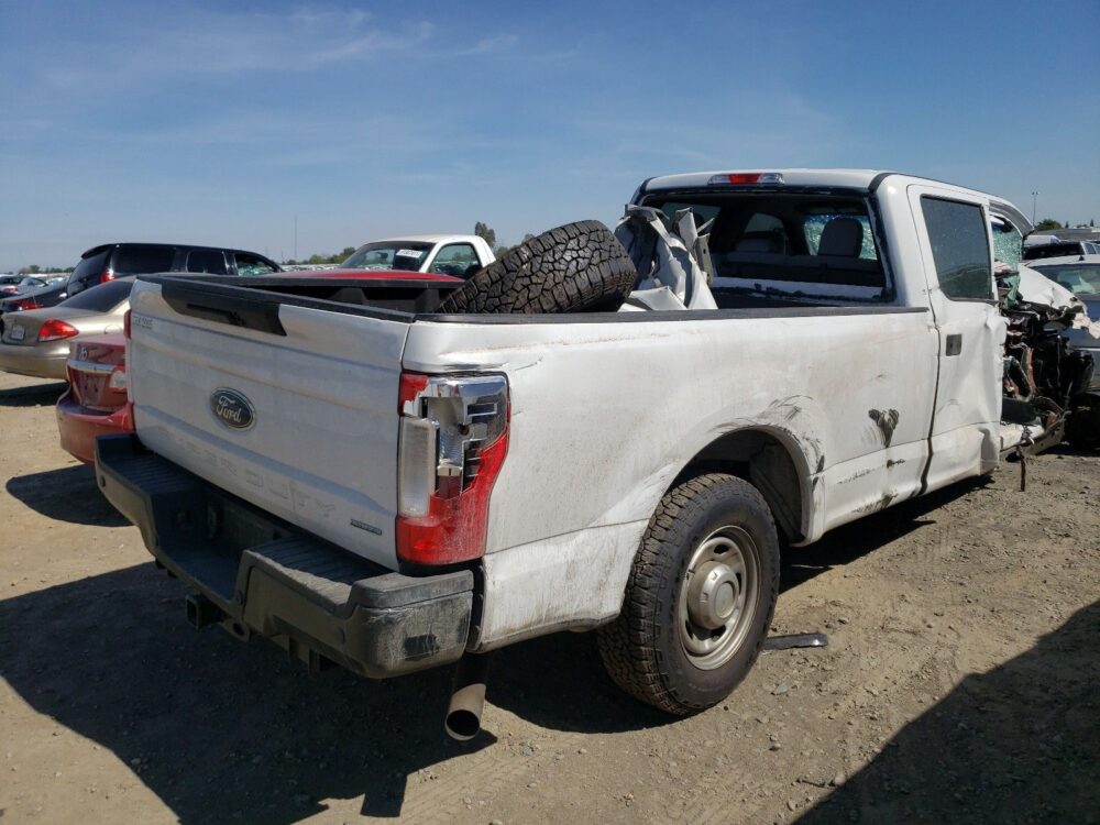 Used 2017 Ford F-250 Super Duty Axle Assembly Rear