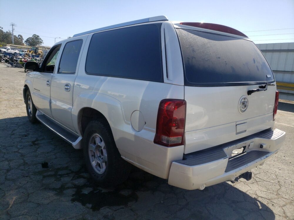 Used 2003 Cadillac Escalade ESV Door Assembly Front LH