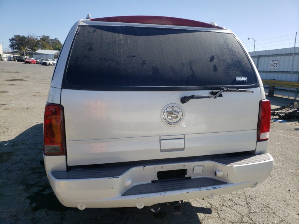 Used 2003 Cadillac Escalade ESV Door Assembly Front LH