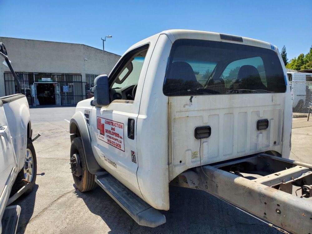 1F8255_2 Used 2008 Ford F-550 Super Duty Fender RH