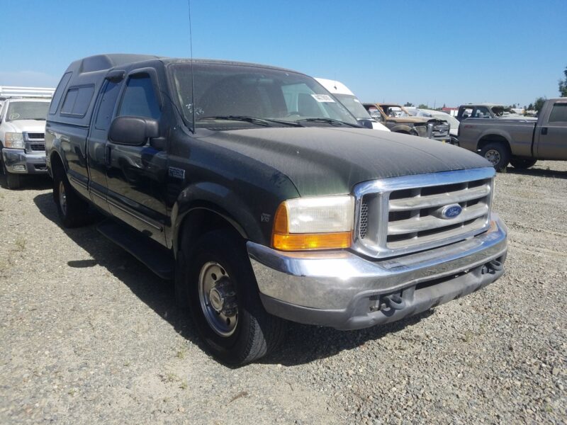 1G8261_0 Used 1999 Ford F-350 Super Duty Fuse Box Engine