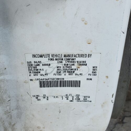 Used 2005 Ford F-550 Super Duty AC Compressor