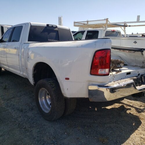 Used 2017 Dodge Ram 3500 Spindle Knuckle Front RH