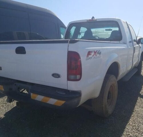 Used 2003 Ford F-250 Super Duty Side View Mirror RH
