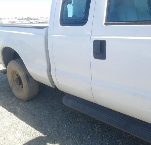 Used 2003 Ford F-250 Super Duty Side View Mirror RH