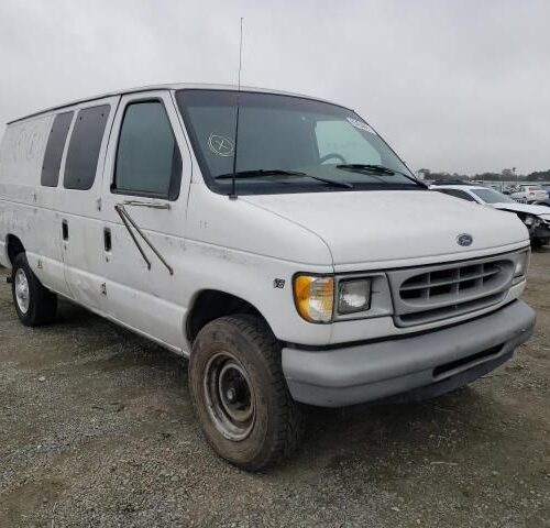 Used 2002 Ford E-350 Van Front Door Latch LH