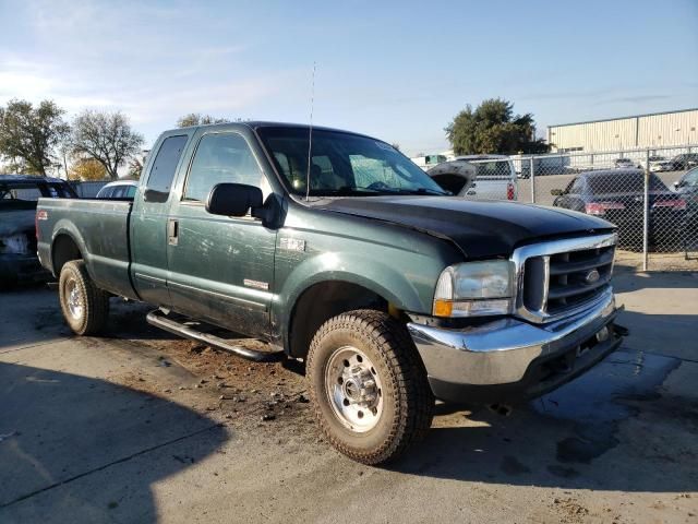1L8325_0 Used 2004 Ford F-250 Super Duty Hood