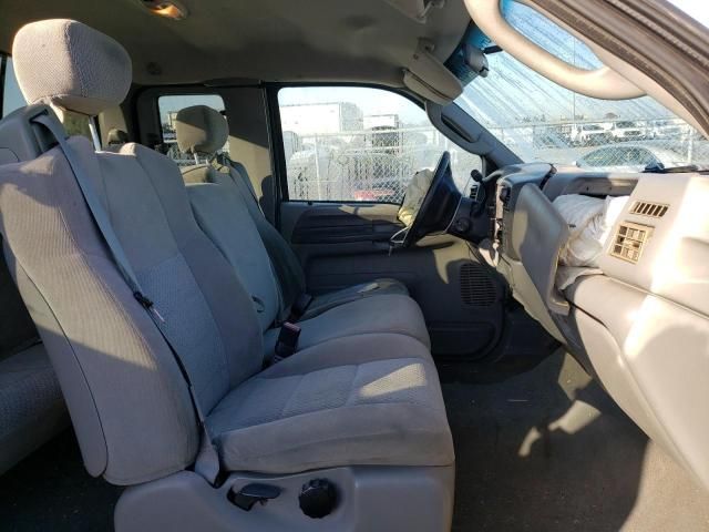 Used 2004 Ford F-250 Super Duty Side View Mirror RH