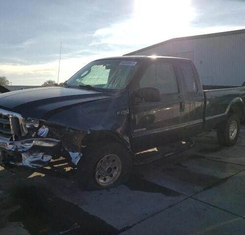 Used 2004 Ford F-250 Super Duty Side View Mirror RH