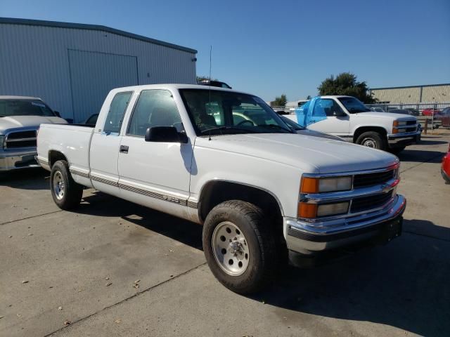 1L8326_0 Used 1998 Chevrolet C/K 1500 Carrier Assembly