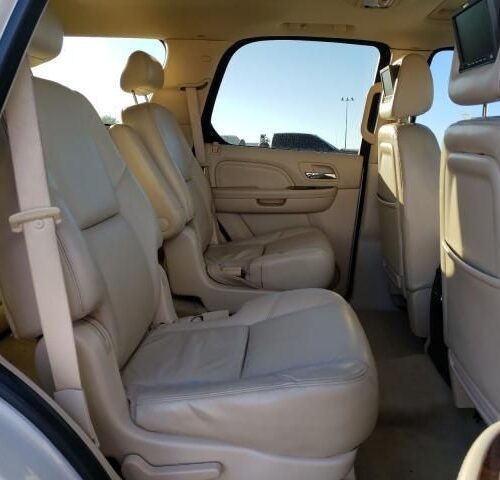 1L8330_7 Used 2008 Cadillac Escalade Air Bag RH 15883207