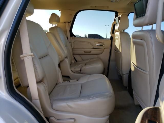 1L8330_7 Used 2008 Cadillac Escalade Air Bag RH 15883207