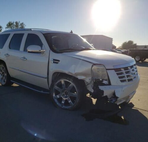 1L8330_9 Used 2008 Cadillac Escalade Air Bag RH 15883207