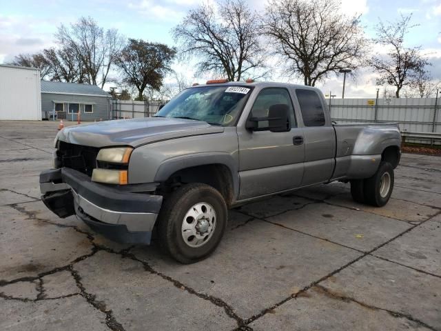 2A8342_0 Used 2006 Chevrolet Silverado 3500 Spare Wheel Carrier