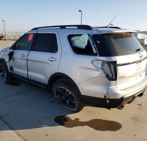 2C8356_10 Used 2013 Ford Explorer Spindle Knuckle Front LH