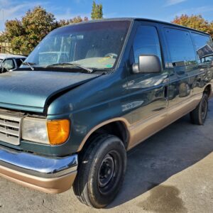 1996 Ford E-350 Van Fender RH
