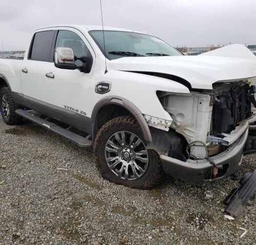 2C8370_7 Used 2017 Nissan Titan XD Decklid Tailgate