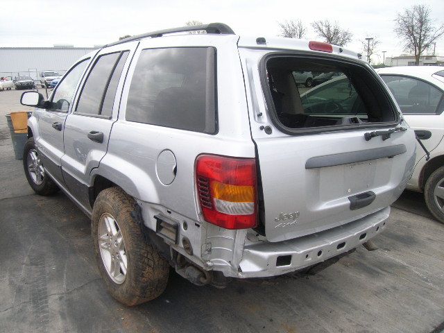 2D6582_3 Used 2004 Jeep Grand Cherokee Transfer Case Assembly