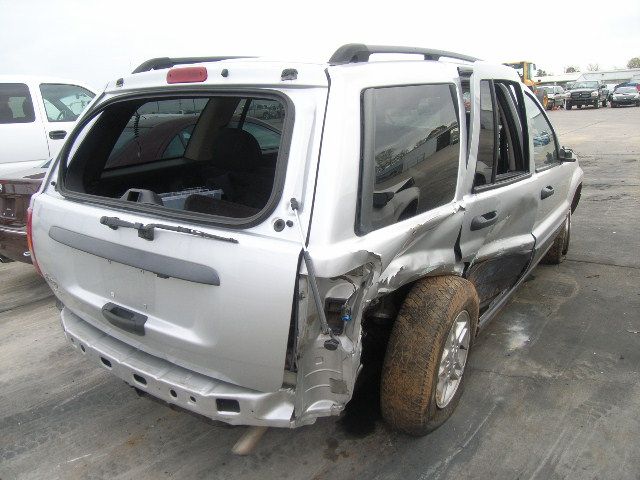 2D6582_4 Used 2004 Jeep Grand Cherokee Transfer Case Assembly