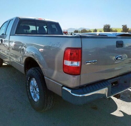 2D8374_9 Used 2004 Ford F-150 Carrier Assembly