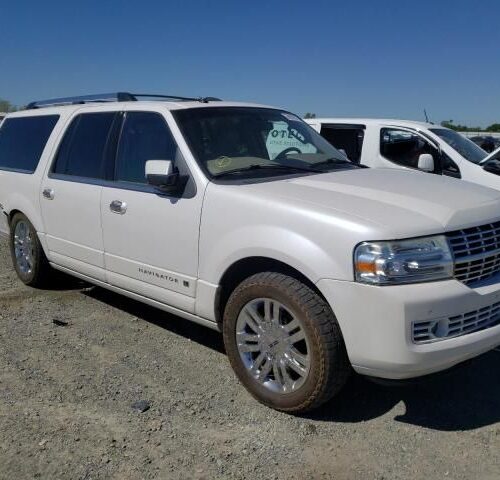 2D8383_0 Used 2010 Lincoln Navigator AC Compressor