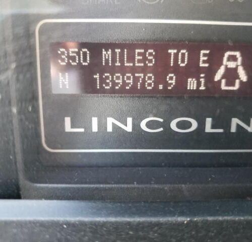 2D8383_10 Used 2010 Lincoln Navigator AC Compressor