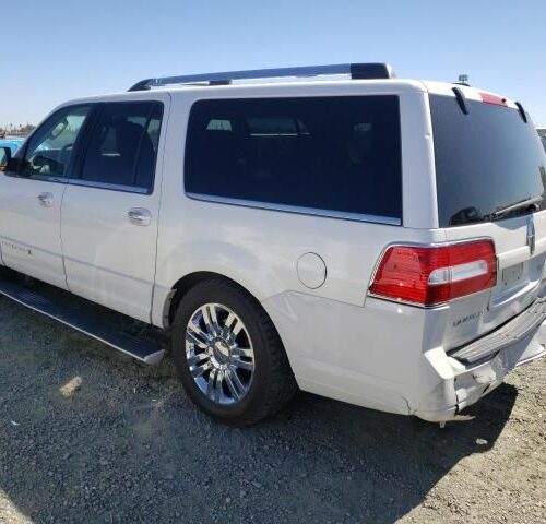 2D8383_8 Used 2010 Lincoln Navigator AC Compressor