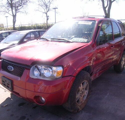 2E6591_0 Used 2005 Ford Escape Chassis Control Module 5L8Z14B321BA