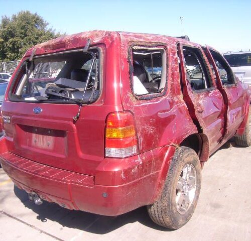2E6591_4 Used 2005 Ford Escape Chassis Control Module 5L8Z14B321BA