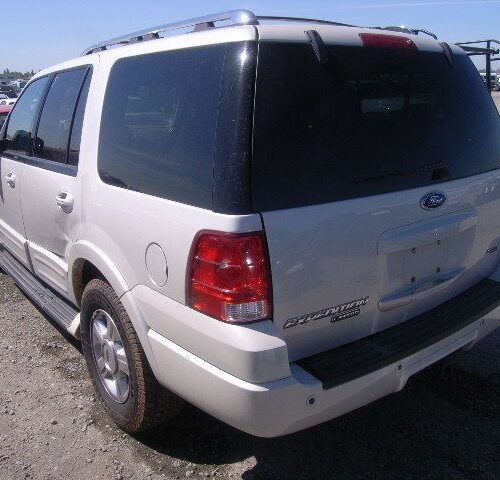 Used 2006 Ford Expedition Transfer Case Assembly