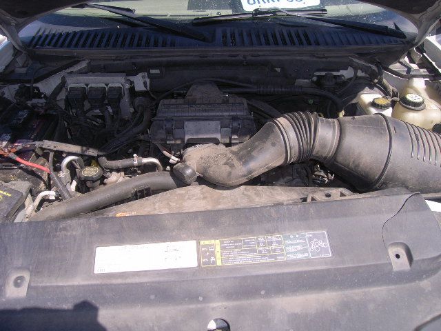 Used 2006 Ford Expedition Transfer Case Assembly